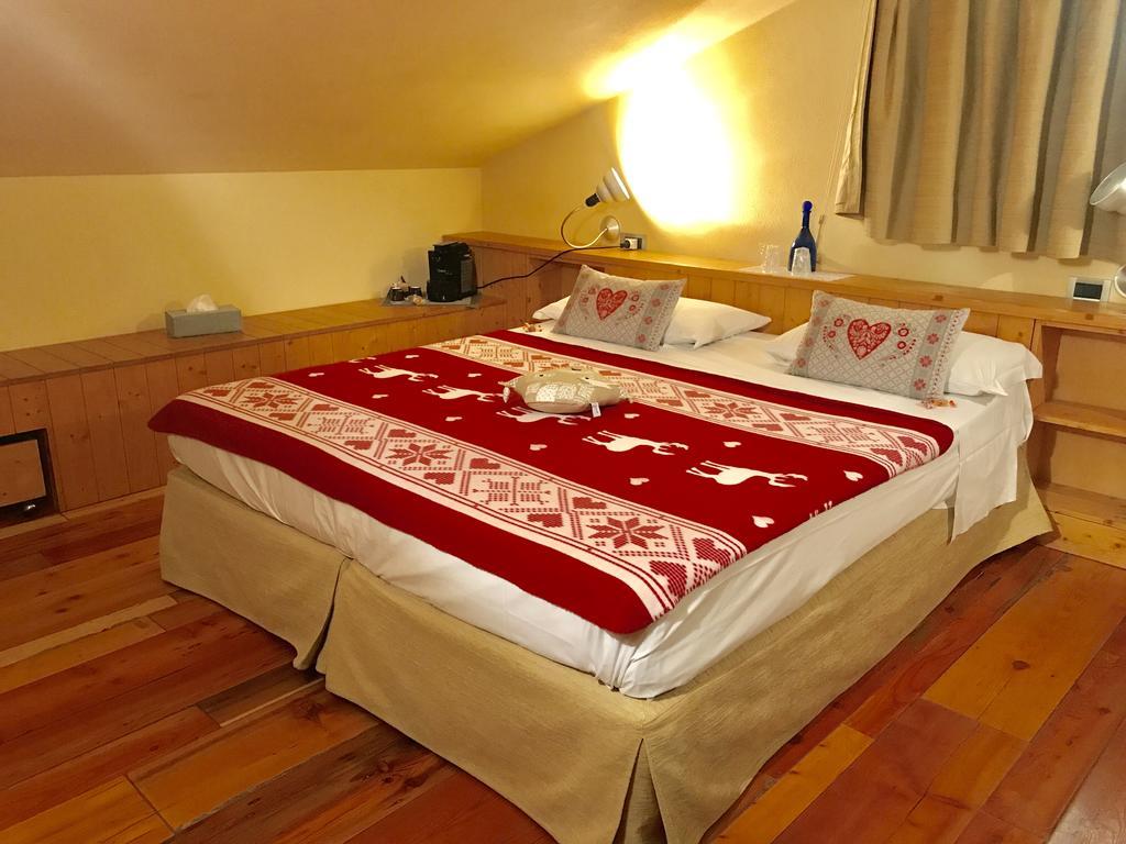 Shatush Hotel Courmayeur Exterior photo